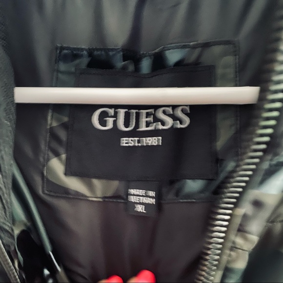 Guess Camo Print Hooded Puffer Jacket - Picture 6 of 12